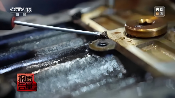 央视曝光！这种油已流向20多省市！可致发动机报废！