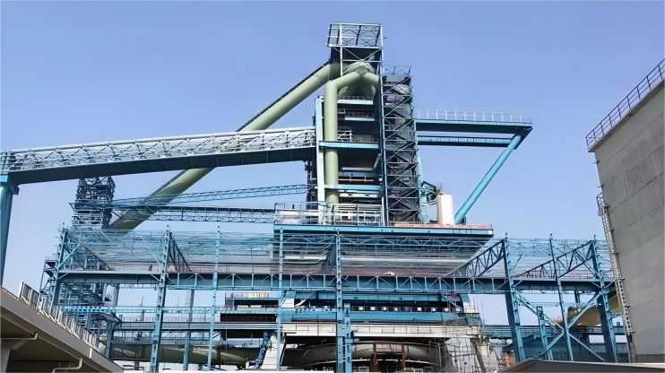 钢铁行业是国家重要原材料工业,涉及面广、产业关联度高,向上可以延伸至铁矿石、焦炭、有色金属等行业,向下可以延伸至房地产、汽车、船舶、家电、机械、铁路等行业,是现代工业社会的重要支柱产业。